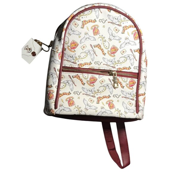 Harry Potter Wizarding World Of 3 Piece Gryffindor Mini Backpack Gift Set - NEW! - Picture 7 of 12